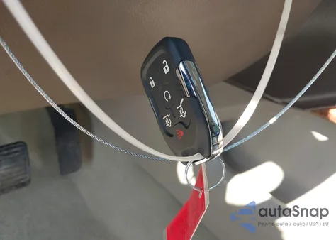 2016 Chevrolet Tahoe Ltz z USA, uszkodzony, nr VIN 1GNSCCKC1GR136644